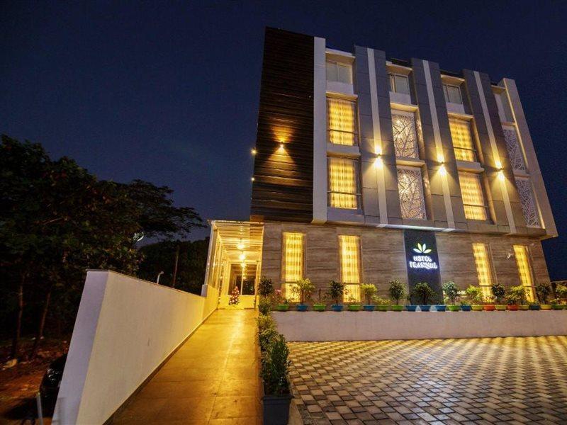 Hotel Tranquil Manipal Ngoại thất bức ảnh