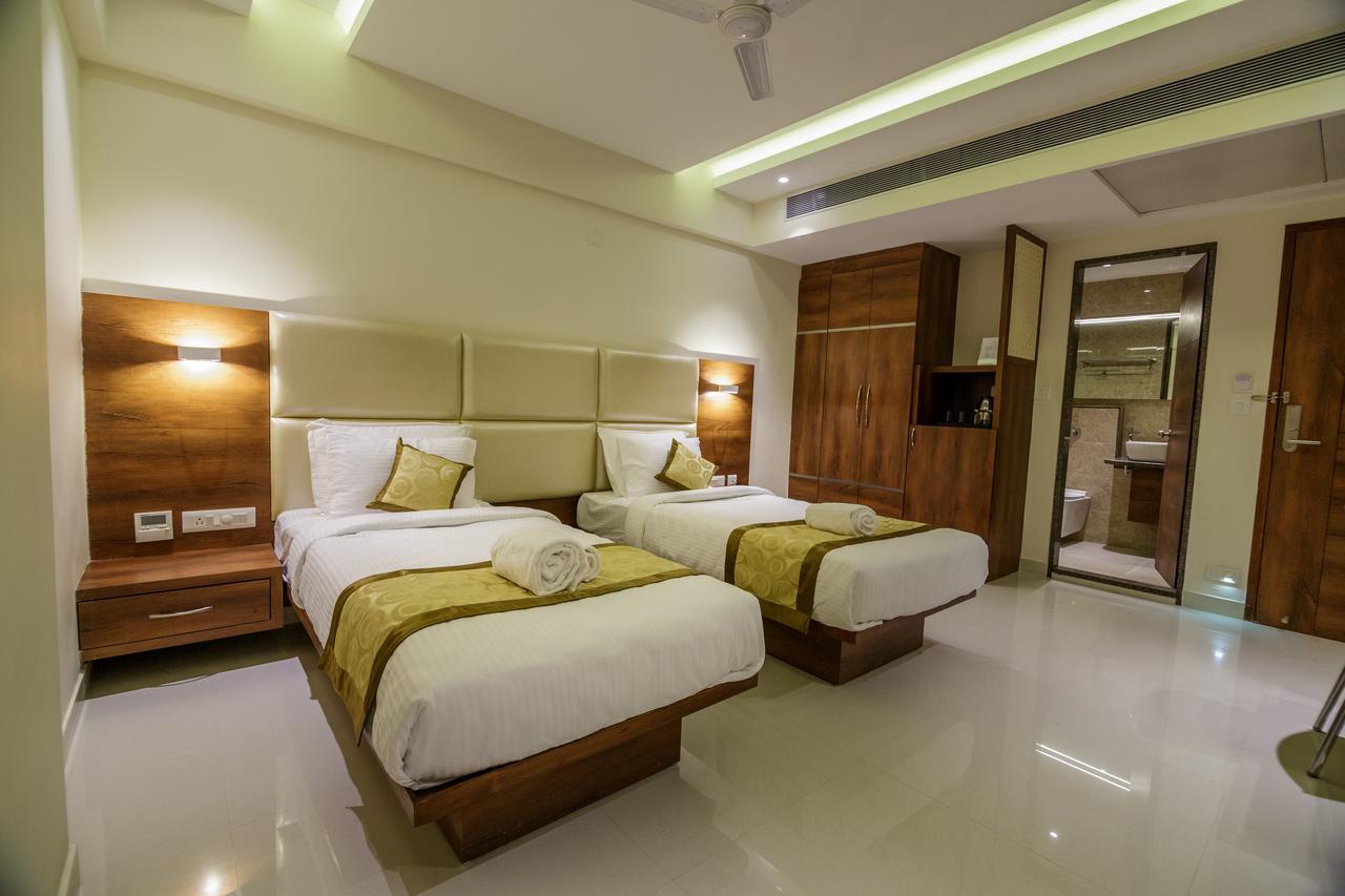 Hotel Tranquil Manipal Ngoại thất bức ảnh