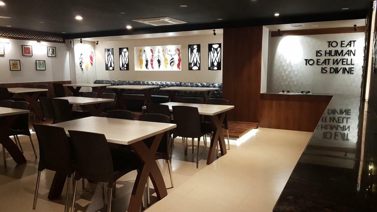 Hotel Tranquil Manipal Ngoại thất bức ảnh